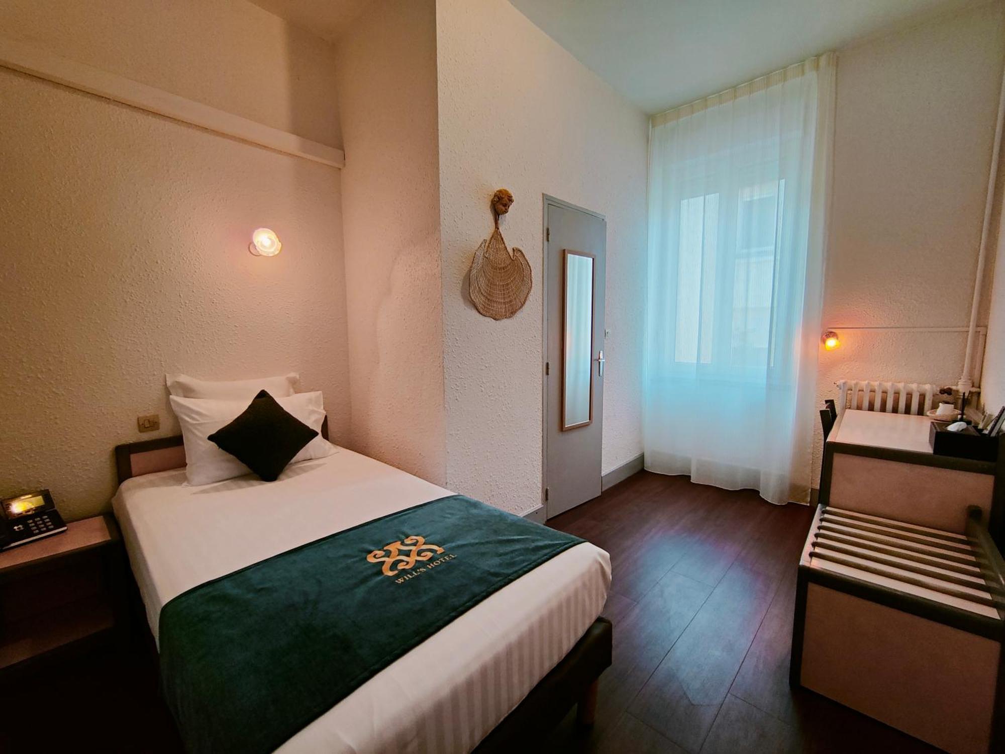 Will'S Hotel Нарбонна Экстерьер фото