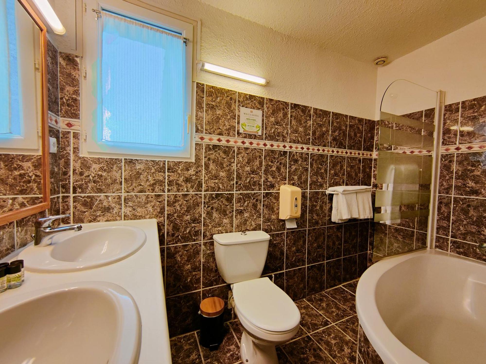 Will'S Hotel Нарбонна Экстерьер фото
